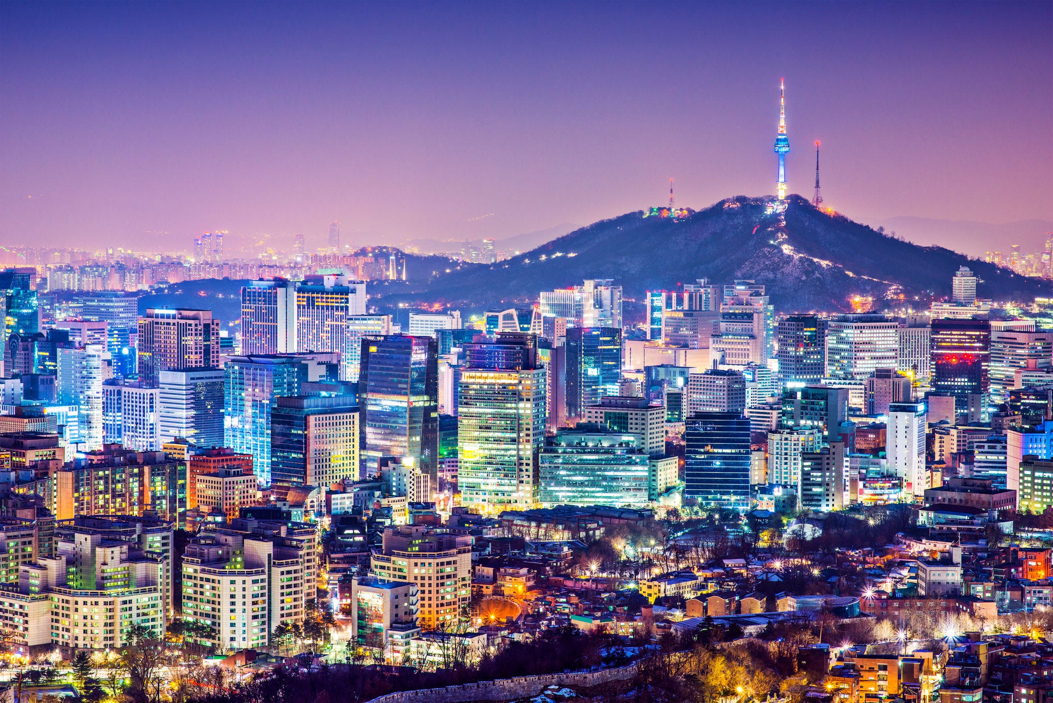 Seoul, South Korea city skyline nighttime skyline.